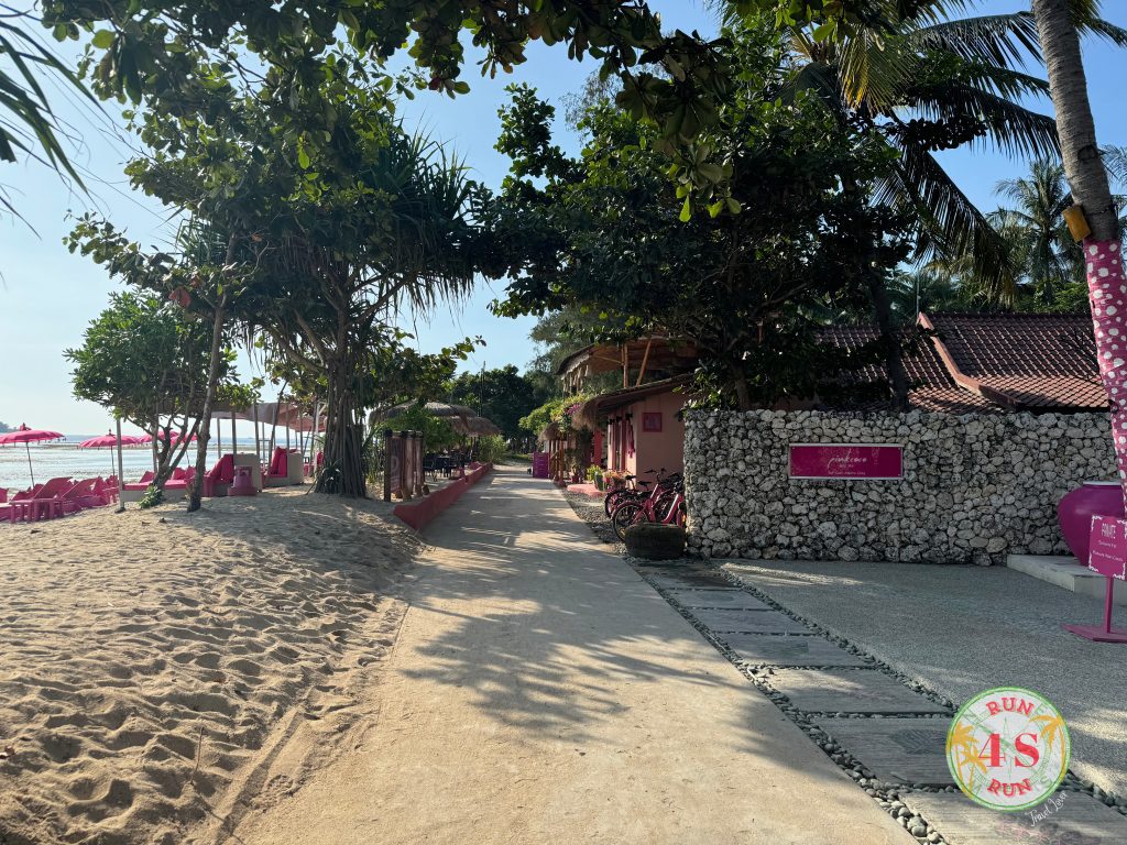 Atardecer PinkCoco Gili Air