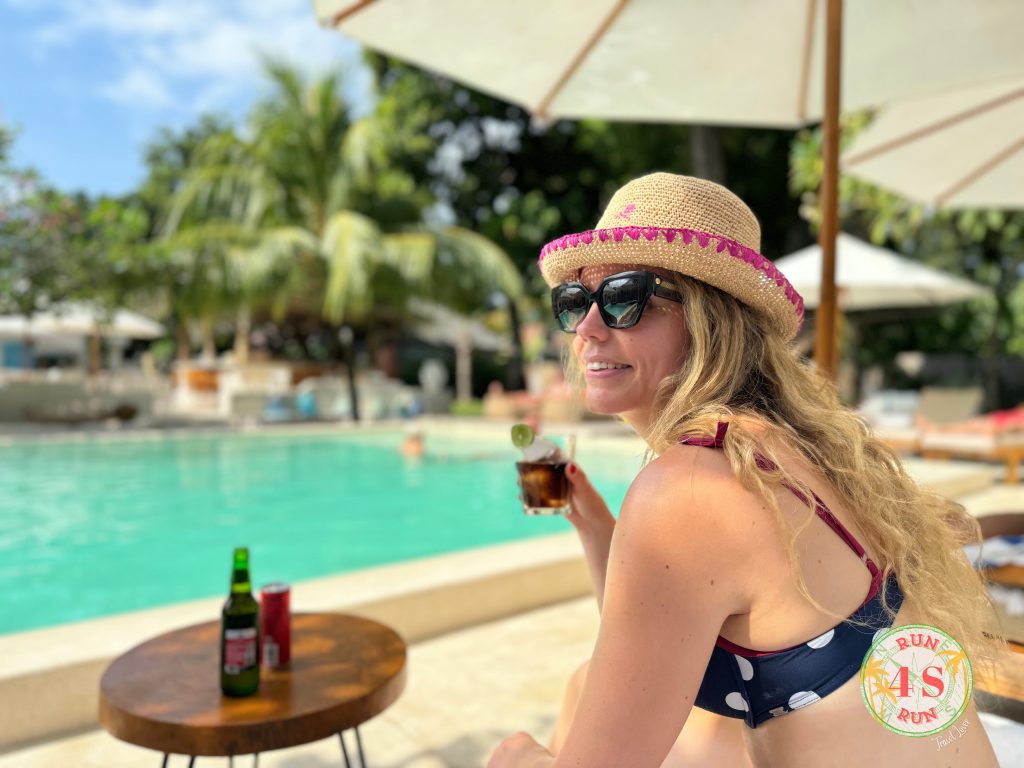 13. tarde en la piscina