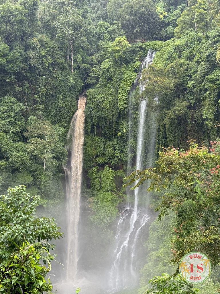 Cascada Sekumpul