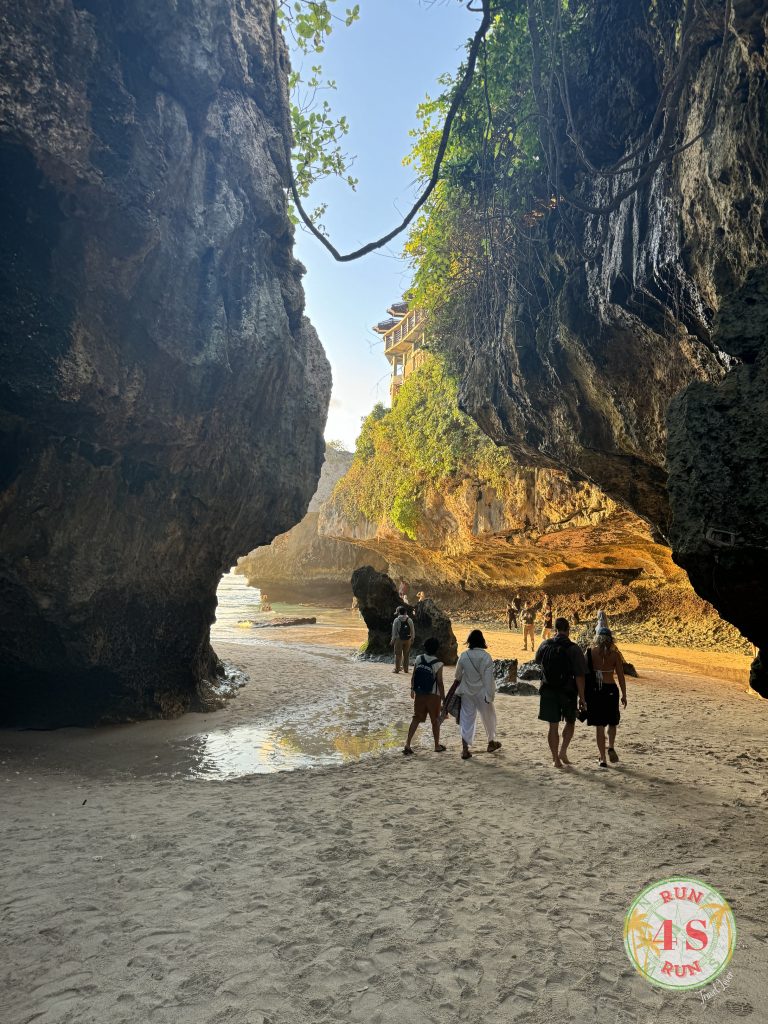 Suluban Beach Uluwatu